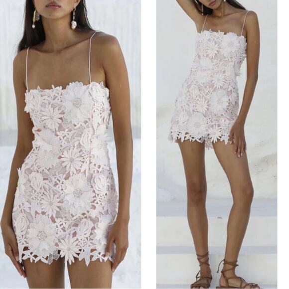 Ixiah Pompom Floral Appliqué Pink Lace Mini Dress Size 4 - Picture 2 of 9